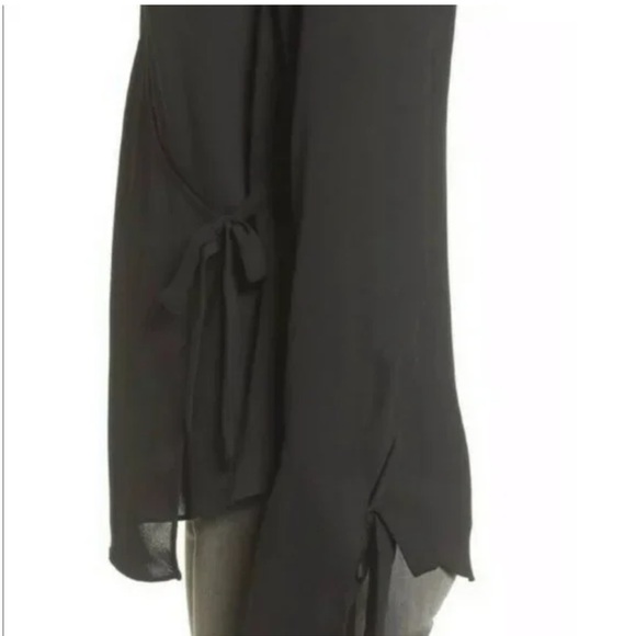 NWOT Nordstrom Trouvé Black Flowy Wrap Long Sleeve Blouse - Picture 3 of 8